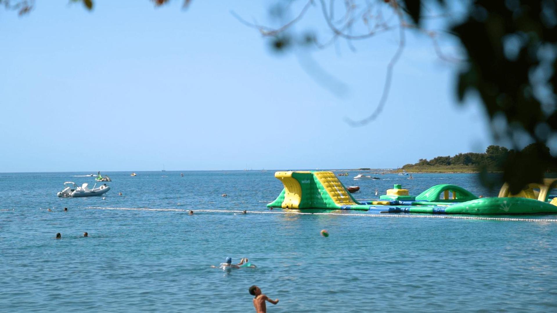 Easyatent Safari Tent Polari Holiday park *