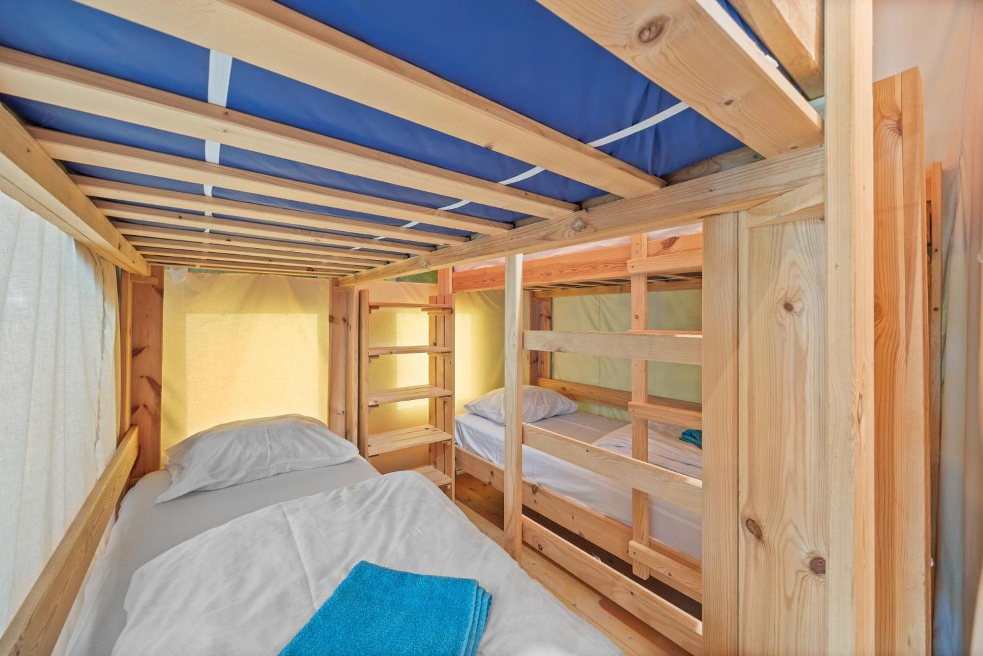 Easyatent Safari Tent Polari Holiday park